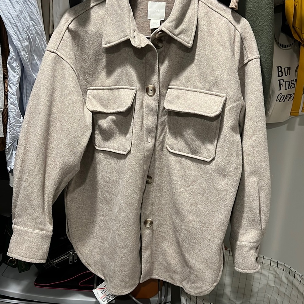 H&M shacket